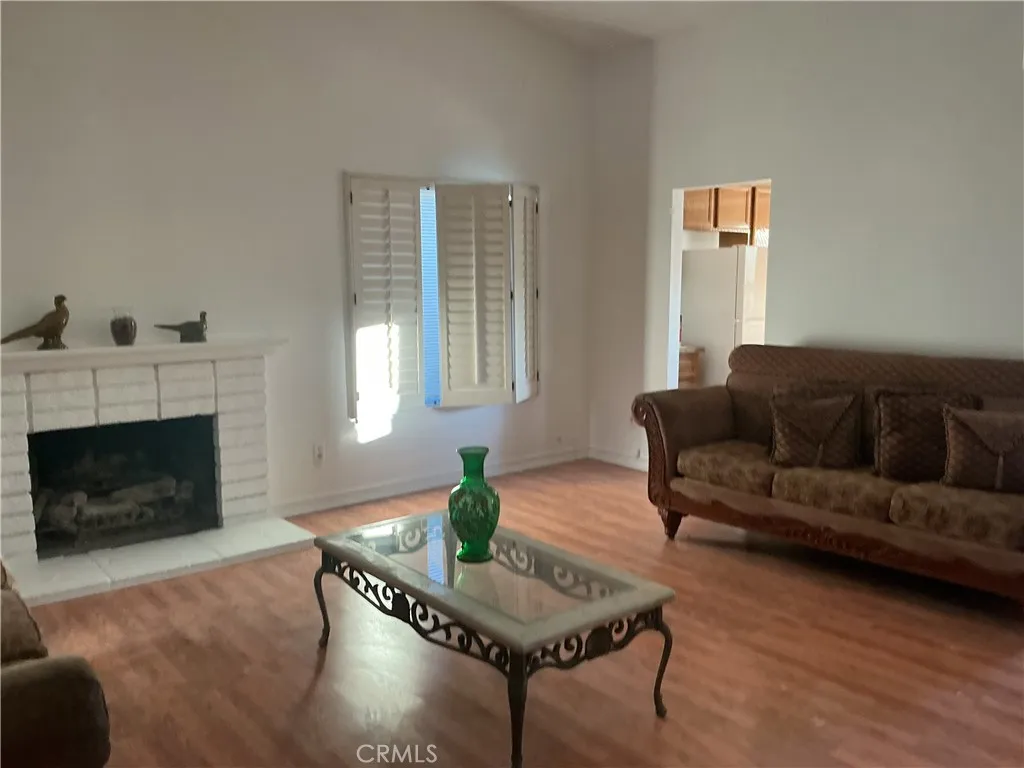 12674 Shadybend, Moreno Valley, California 92553 home-pic-15