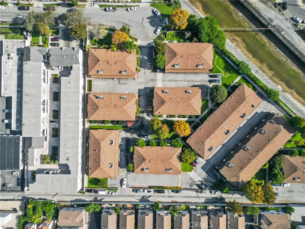 14429 Chardon Avenue 41, Hawthorne, California 90250 home-pic-23