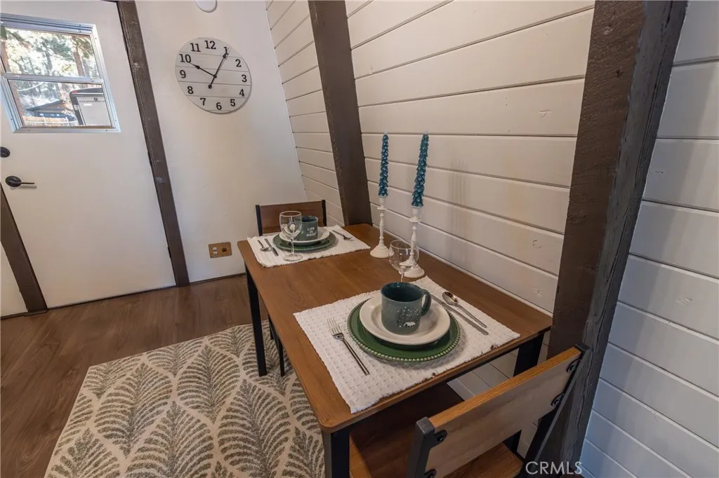 326 E Country Club, Big Bear City, California 92314 home-pic-12