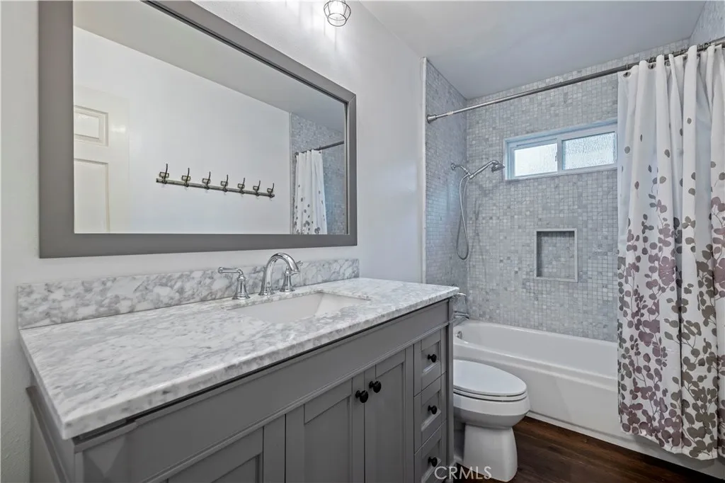 26029 Tourelle Place, Valencia, California 91355 home-pic-46