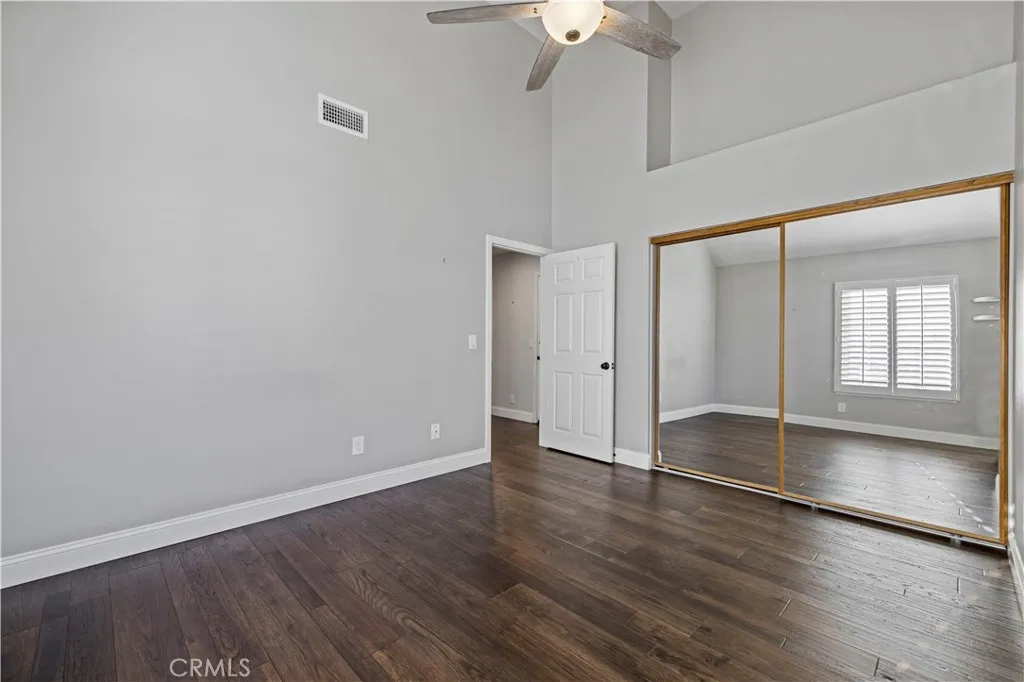 26029 Tourelle Place, Valencia, California 91355 home-pic-48