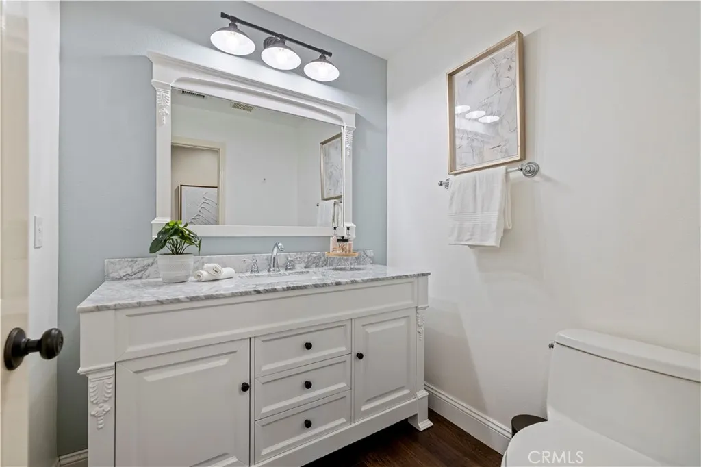 26029 Tourelle Place, Valencia, California 91355 home-pic-29
