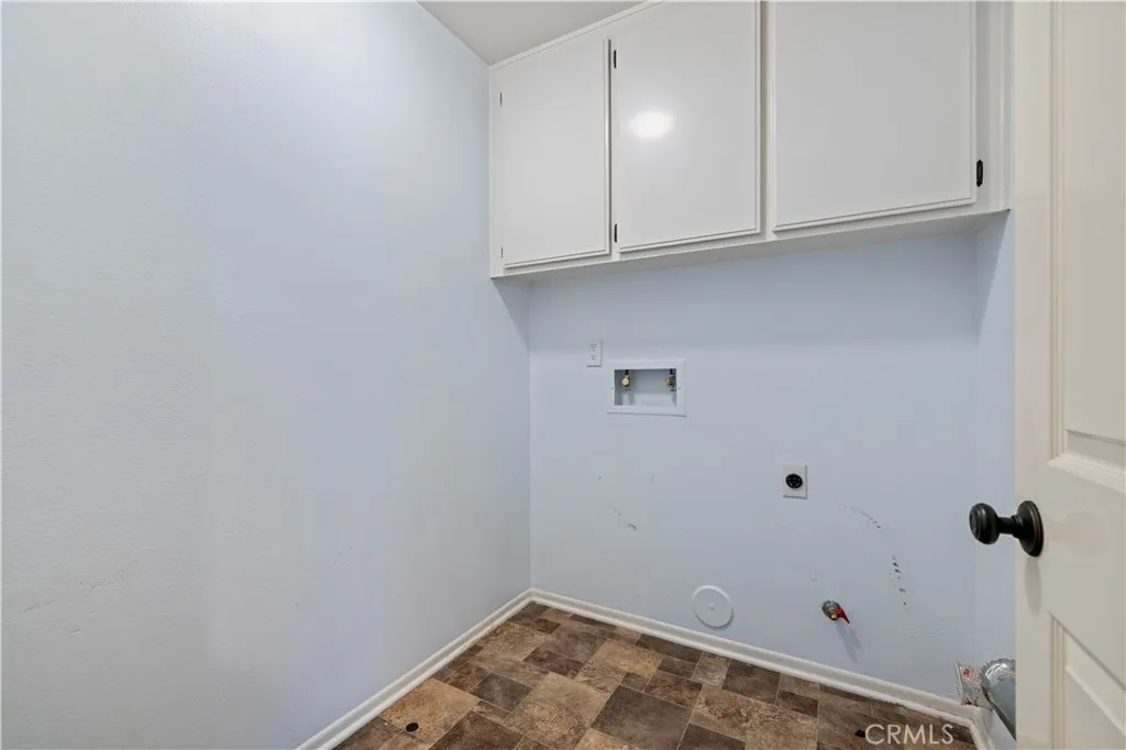 26029 Tourelle Place, Valencia, California 91355 home-pic-41