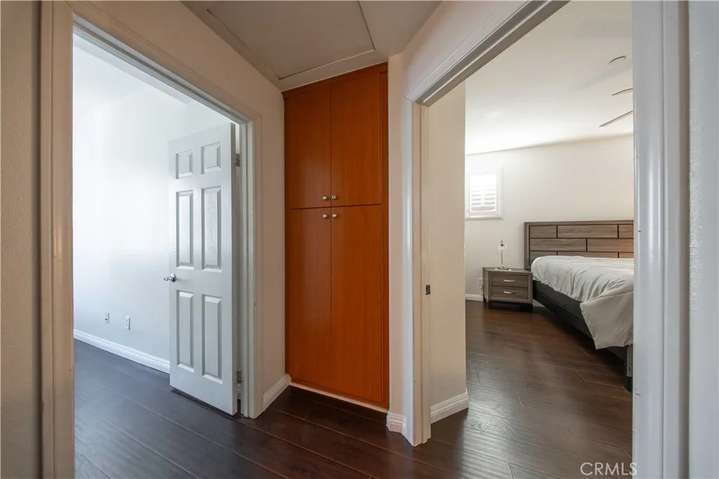 389 Arden Avenue 1, Glendale, California 91203 home-pic-23