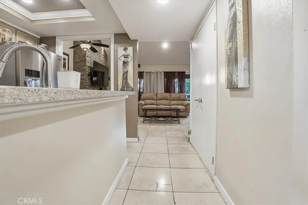 300 S Prospectors Road 29, Diamond Bar, California 91765 home-pic-11