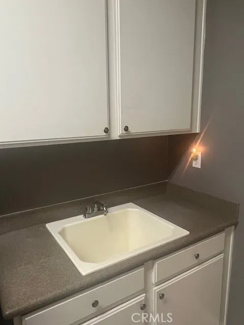 27299 Stonehurst Drive, Menifee, California 92585 home-pic-29