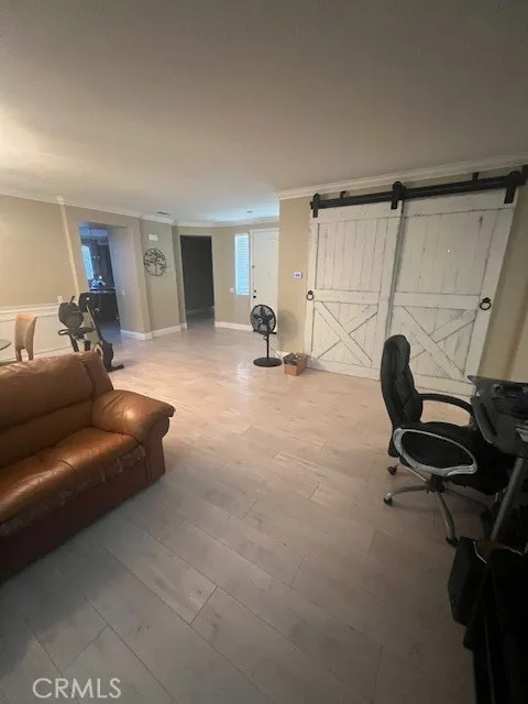 27299 Stonehurst Drive, Menifee, California 92585 home-pic-8