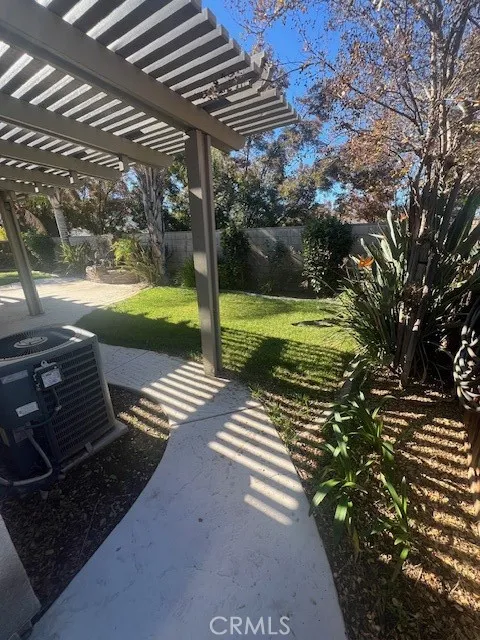 27299 Stonehurst Drive, Menifee, California 92585 home-pic-36