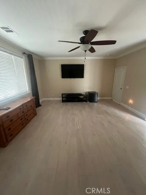 27299 Stonehurst Drive, Menifee, California 92585 home-pic-25