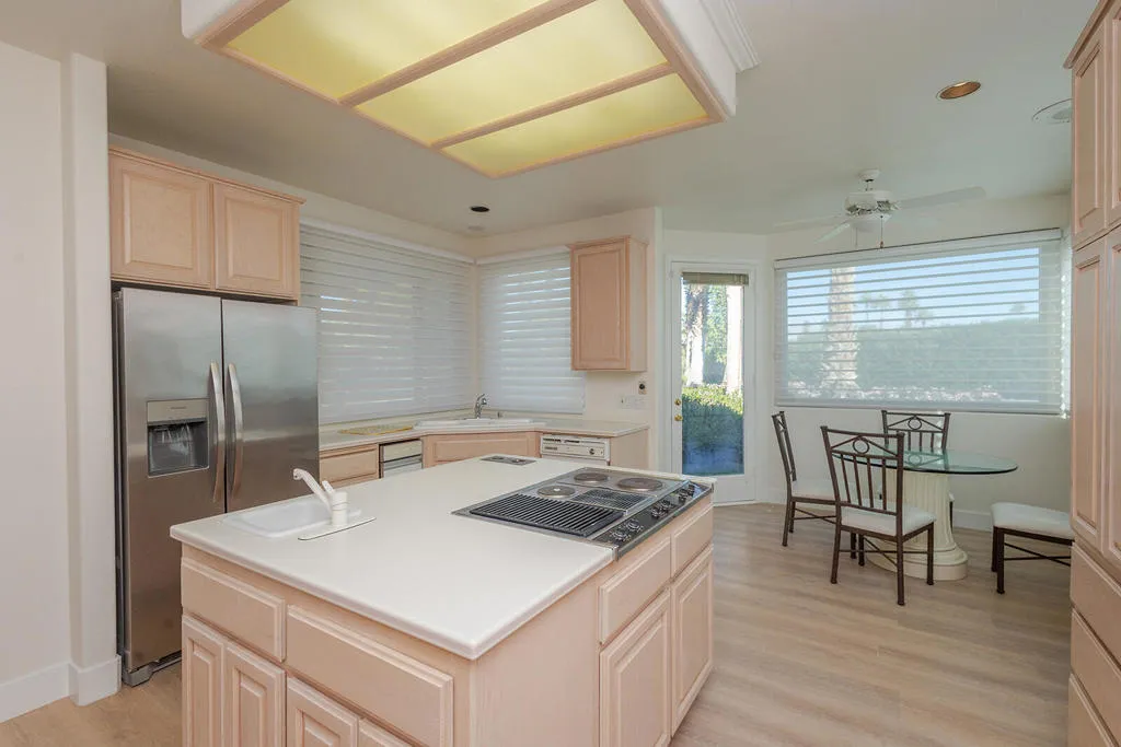 38530 Tandika Trail N, Palm Desert, California 92211 home-pic-17