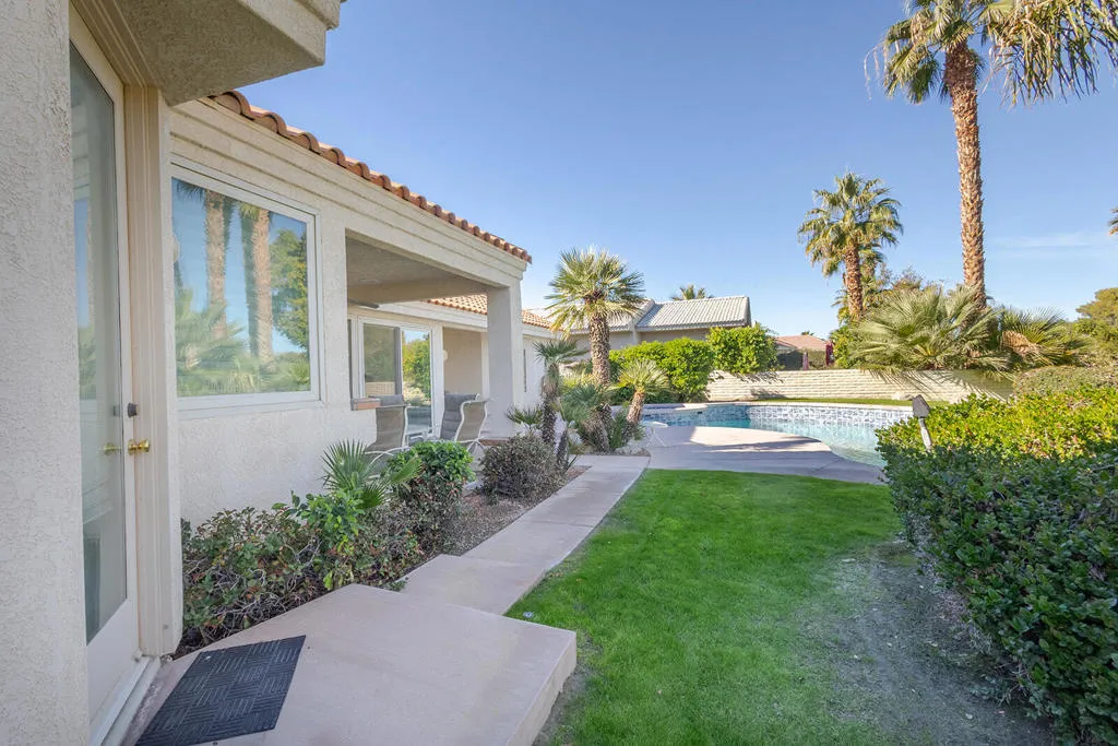 38530 Tandika Trail N, Palm Desert, California 92211 home-pic-46