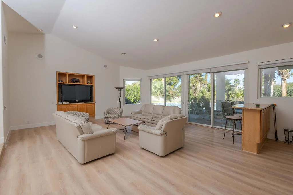 38530 Tandika Trail N, Palm Desert, California 92211 home-pic-8