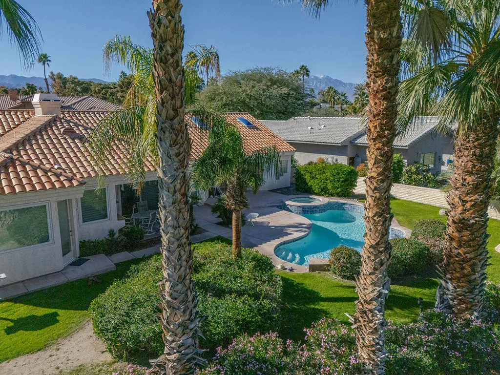 38530 Tandika Trail N, Palm Desert, California 92211 home-pic-2