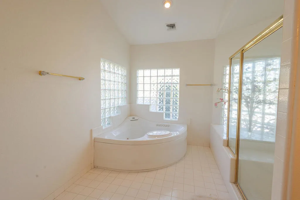 38530 Tandika Trail N, Palm Desert, California 92211 home-pic-31