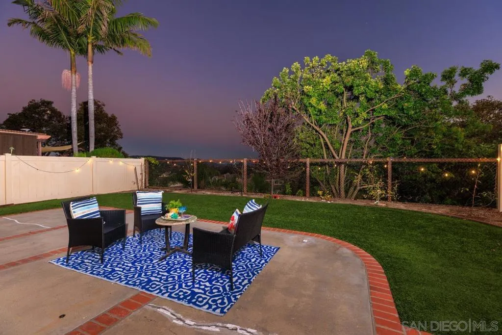 9531 Bayamon Road, San Diego, California 92129 home-pic-32
