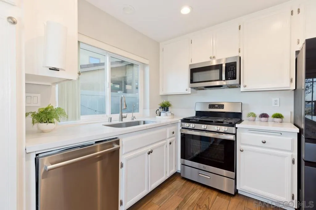 9531 Bayamon Road, San Diego, California 92129 home-pic-7