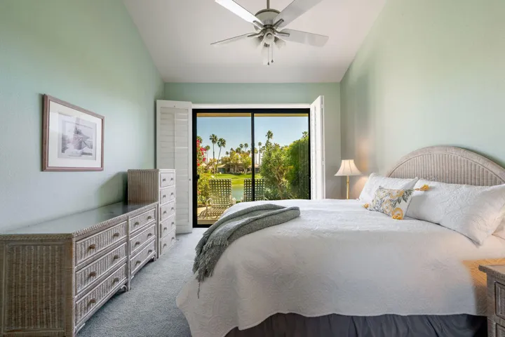 54396ShoalCreek-29
