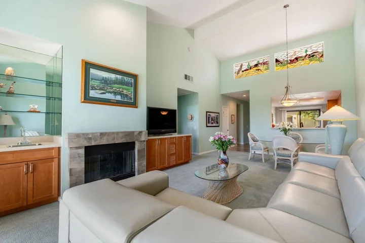 54396ShoalCreek-17