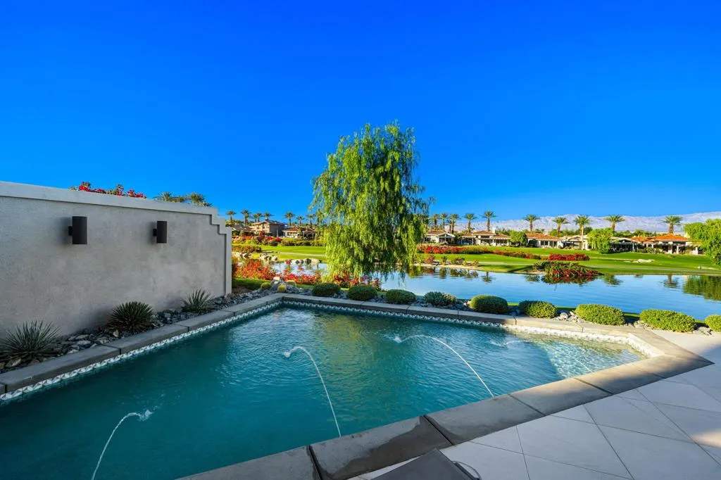 770 Deer Haven Circle, Palm Desert, California 92211 home-pic-8