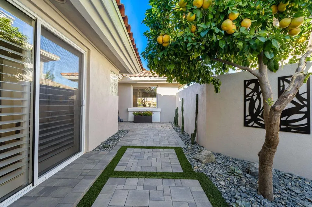 770 Deer Haven Circle, Palm Desert, California 92211 home-pic-57