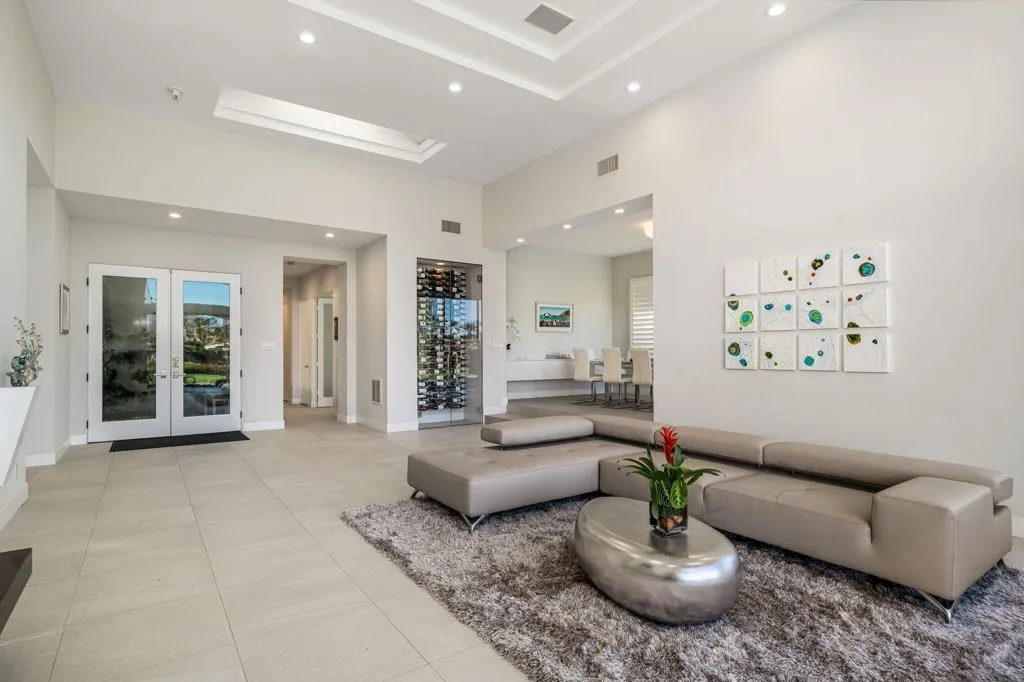 770 Deer Haven Circle, Palm Desert, California 92211 home-pic-2