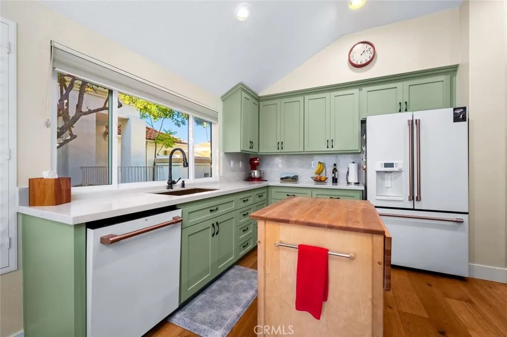 28810 Paseo Campana, Mission Viejo, California 92692 home-pic-11