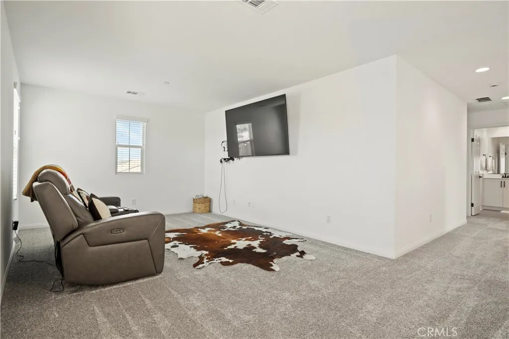 30295 Singer Ln, Menifee, California 92584 home-pic-24