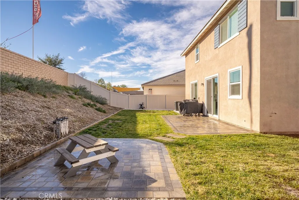 30295 Singer Ln, Menifee, California 92584 home-pic-39
