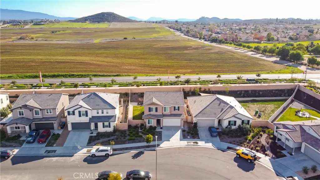 30295 Singer Ln, Menifee, California 92584 home-pic-50