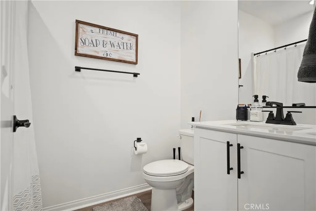 30295 Singer Ln, Menifee, California 92584 home-pic-4