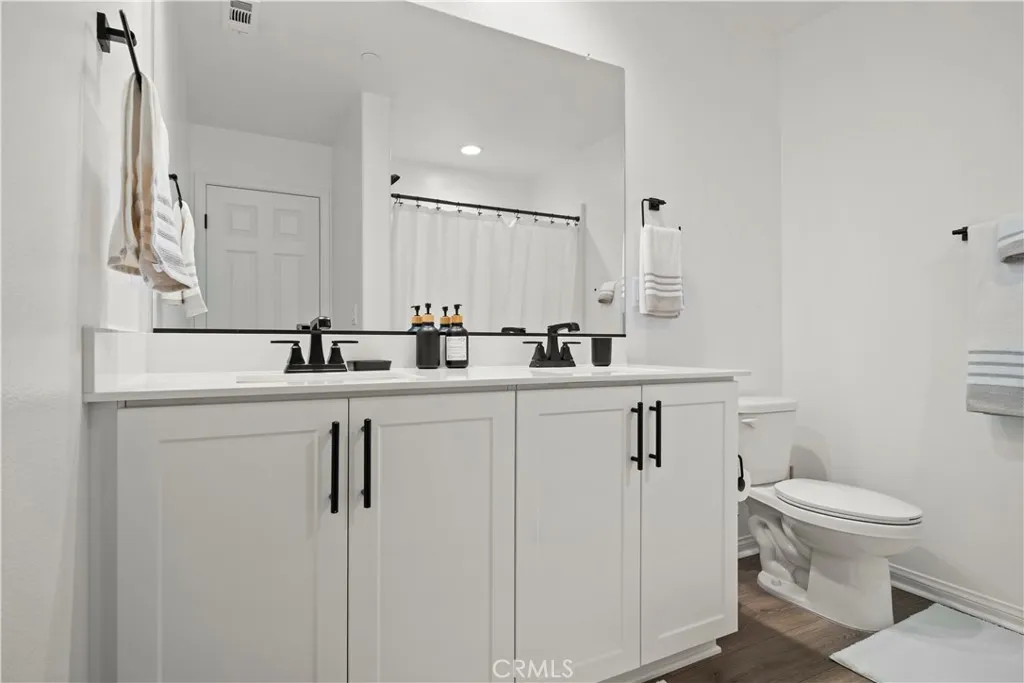 30295 Singer Ln, Menifee, California 92584 home-pic-29