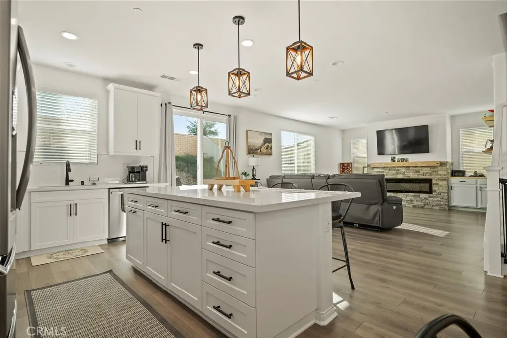 30295 Singer Ln, Menifee, California 92584 home-pic-15