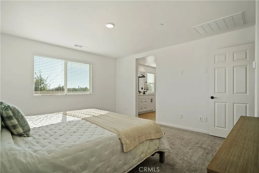 30295 Singer Ln, Menifee, California 92584 home-pic-32