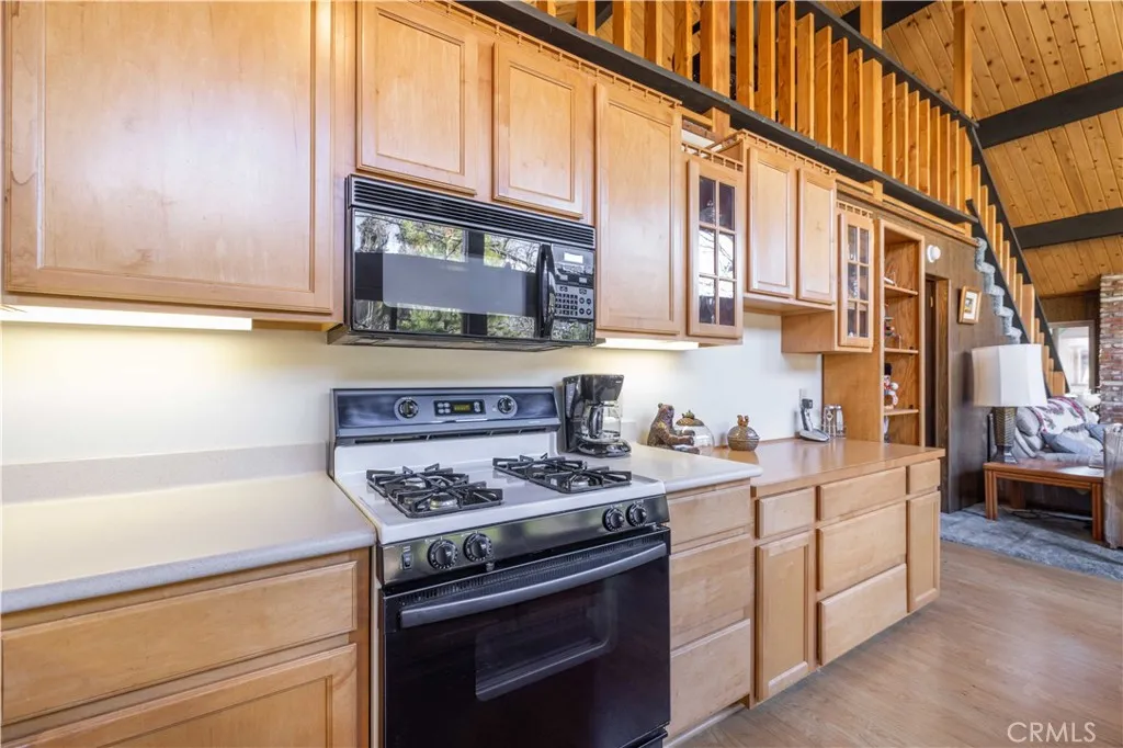 43555 Colusa, Big Bear Lake, California 92315 home-pic-6