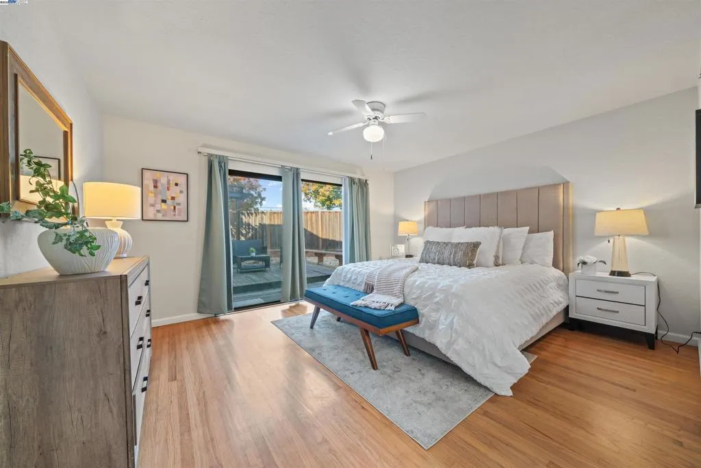 3393 Sutton Loop, Fremont, California 94536 home-pic-14