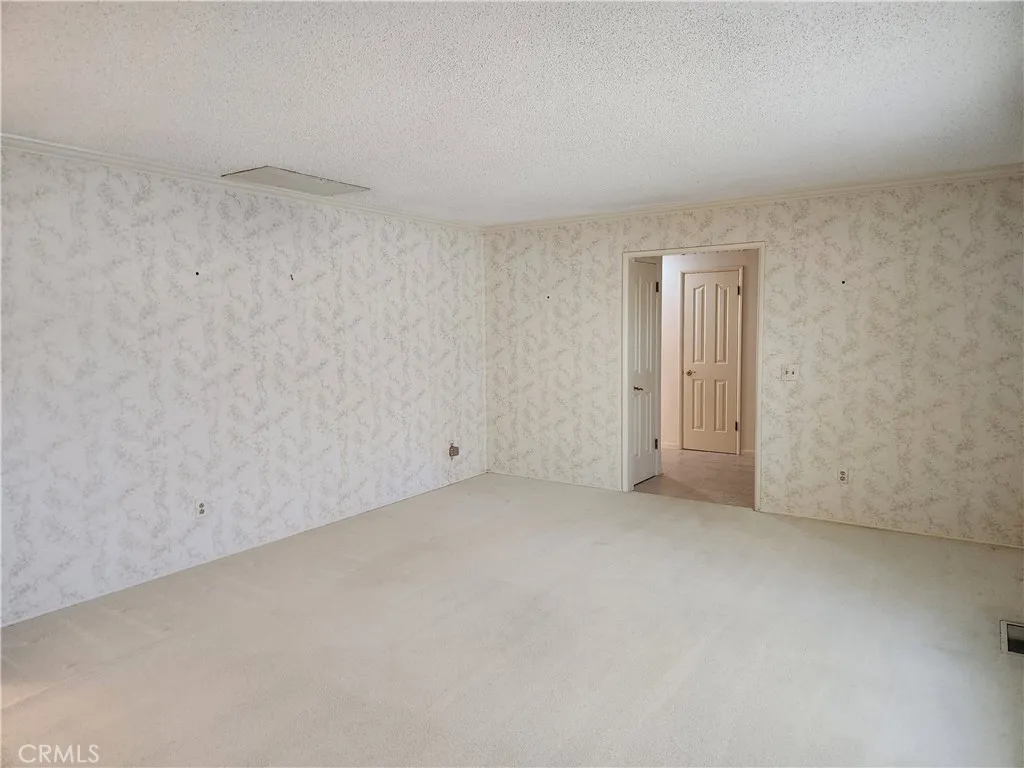 657 W Cypress, Redlands, California 92373 home-pic-5