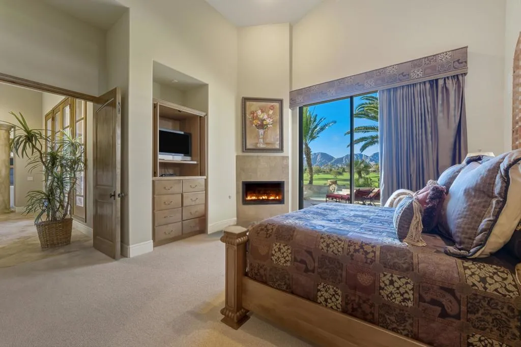 57785 Black Diamond, La Quinta, California 92253 home-pic-23