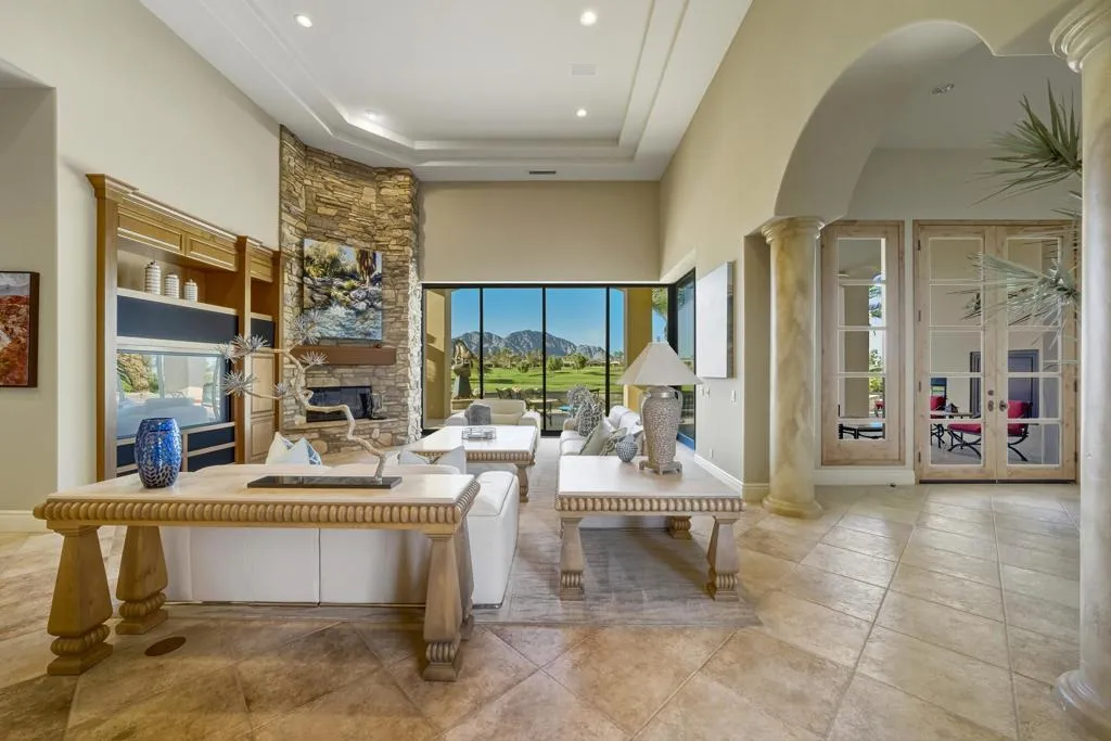 57785 Black Diamond, La Quinta, California 92253 home-pic-14