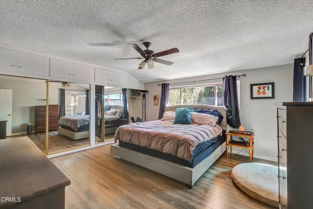 200 Sleepy Hollow Terrace, Glendale, California 91206 home-pic-30