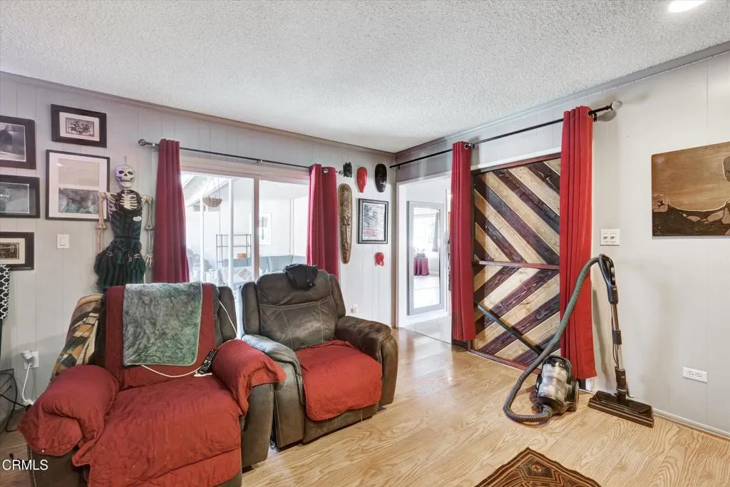 200 Sleepy Hollow Terrace, Glendale, California 91206 home-pic-21