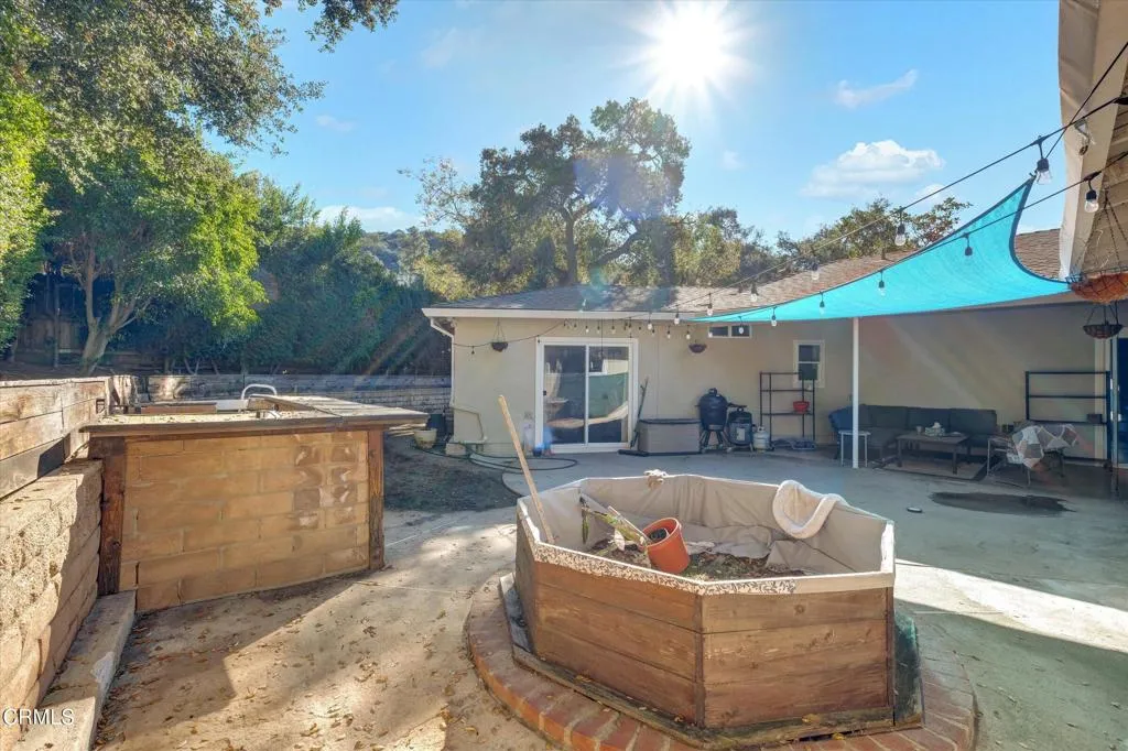 200 Sleepy Hollow Terrace, Glendale, California 91206 home-pic-38