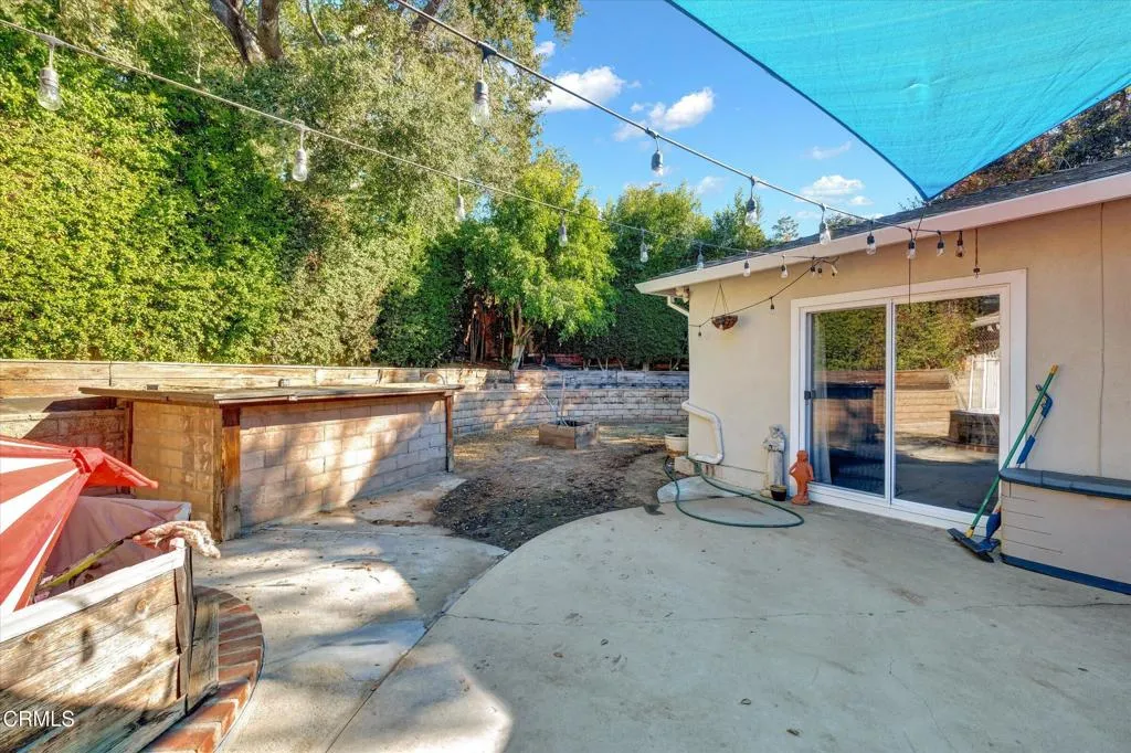 200 Sleepy Hollow Terrace, Glendale, California 91206 home-pic-37