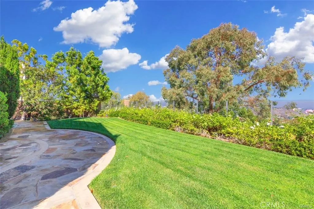 21 Ridgeview, Irvine, California 92603 home-pic-21