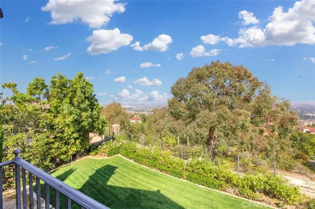 21 Ridgeview, Irvine, California 92603 home-pic-10