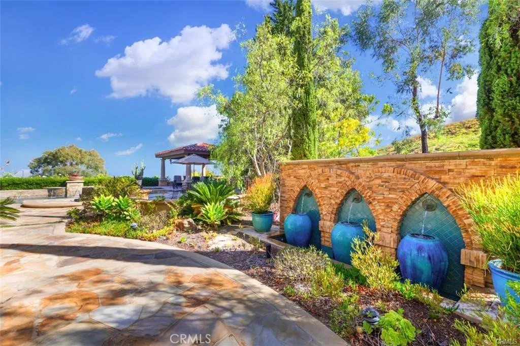 21 Ridgeview, Irvine, California 92603 home-pic-11