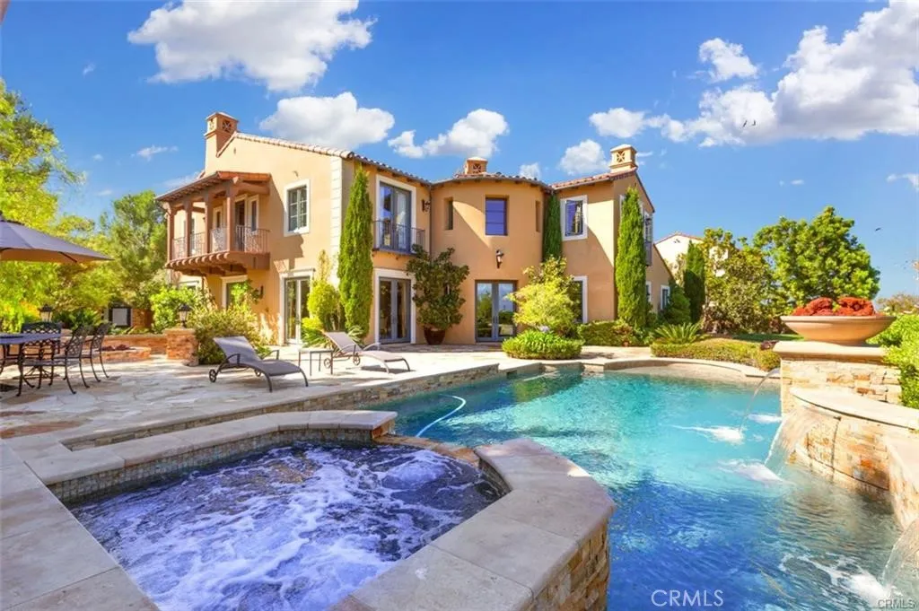 21 Ridgeview, Irvine, California 92603 home-pic-1
