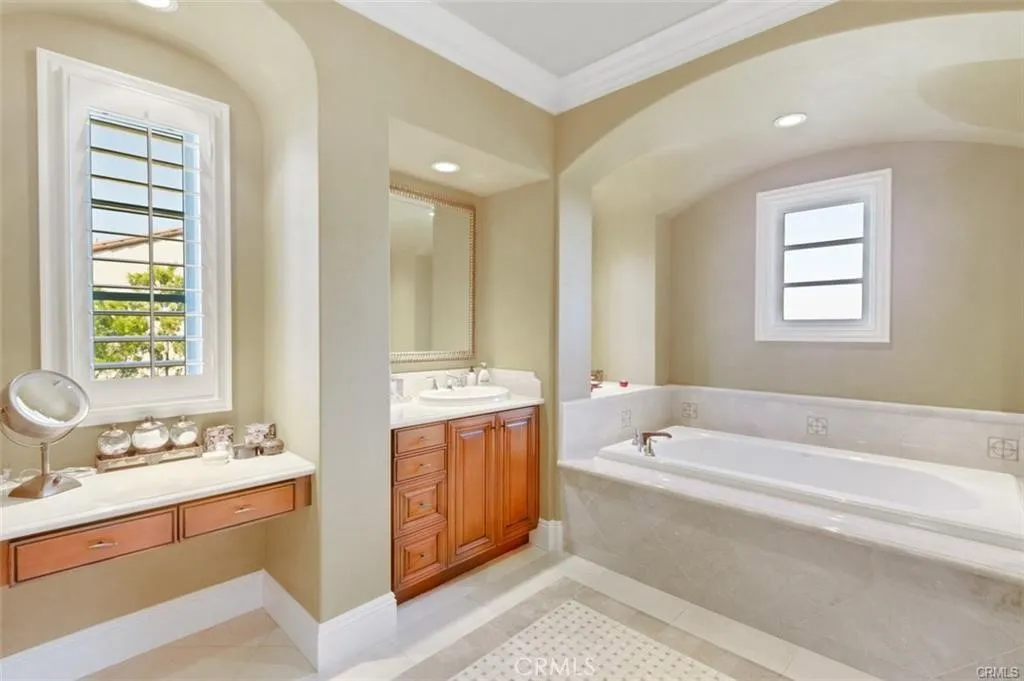 21 Ridgeview, Irvine, California 92603 home-pic-61
