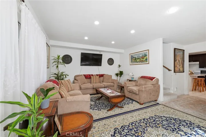 7857 Embry Point, San Diego, California 92126