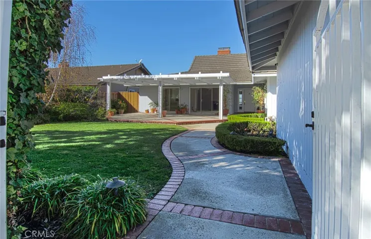 2531 Buckeye, Newport Beach, California 92660