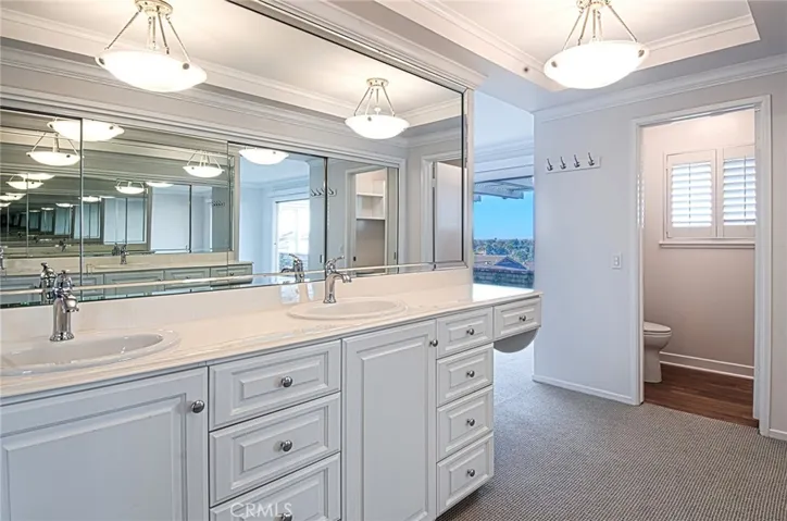 Primary bath